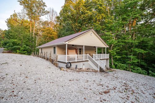 81 White Oak Ln, Monticello, KY, 42633-2325 | Card Image