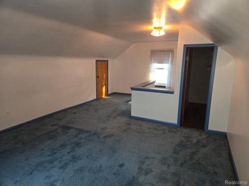 17958 Ruth St, Melvindale, MI, 48122-1525 | Card Image