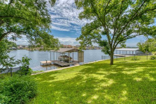 1524 Williams Lakeshore, Kingsland, TX, 78639-4069 | Card Image