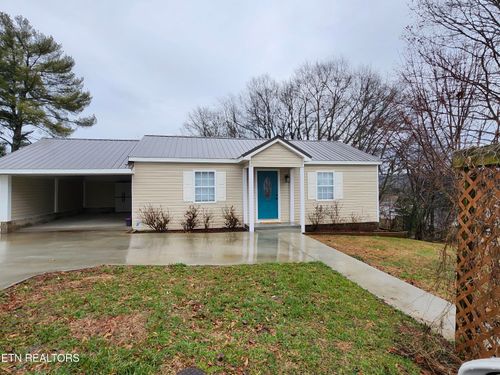 203 S Price St, Sweetwater, TN, 37874-2424 | Card Image