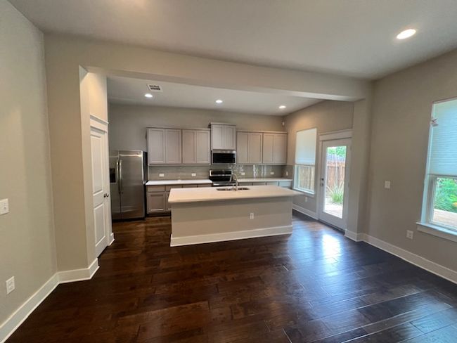 UNIT-11 - 13501 Metric Blvd, House other with 3 bedrooms, 3 bathrooms and 2 parking in Austin TX | Image 7