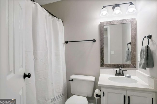 4523 Coopers Creek Cir Se, Townhouse with 2 bedrooms, 3 bathrooms and 2 parking in Smyrna GA | Image 14