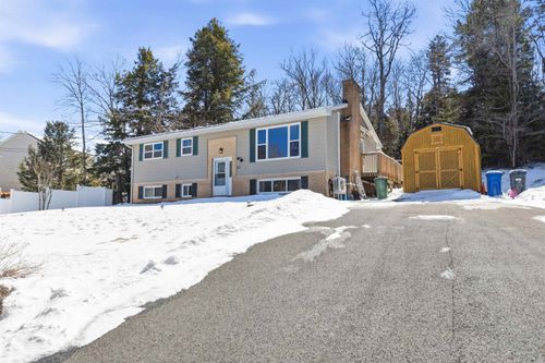 42 Meadow Dr, Beaver Bank, NS, B4G1B5 | Card Image