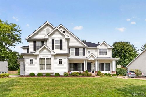 14748 Thornhill Terrace Dr, Chesterfield, MO, 63017-2474 | Card Image