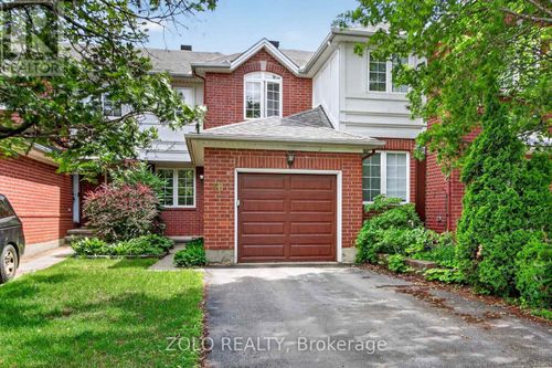 38 Central Park Dr, Ottawa, ON, K2C4A3 | Card Image
