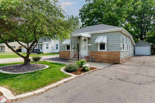 118 Coolidge St, Normal, IL, 61761-2432 | Card Image