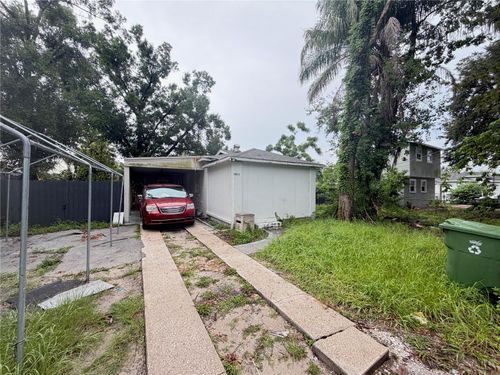1011 E 108th Ave, TAMPA, FL, 33612-5812 | Card Image