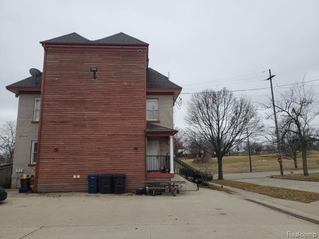 Commercial Sale in Flint 3