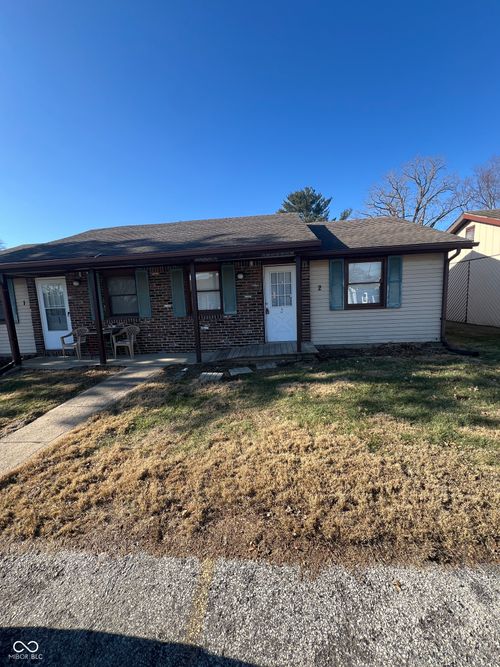 apt-2-1818 Michigan St, Crawfordsville, IN, 47933-3180 | Card Image