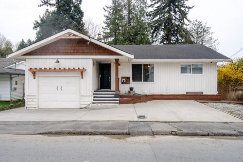 33986 Walnut Ave, Abbotsford, BC, V2S2S5 | Card Image