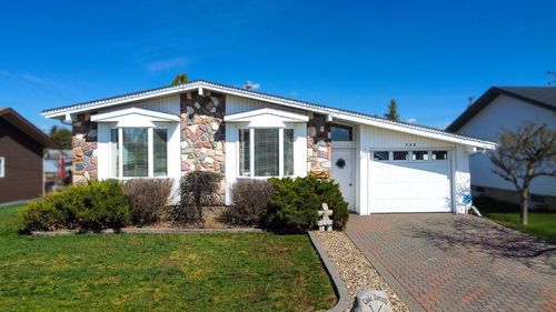 128 3 Avenue Se, Falher, AB, T0H1M0 | Card Image