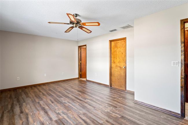 2013 Meredith Dr, House other with 3 bedrooms, 3 bathrooms and null parking in SPRING HILL FL | Image 15