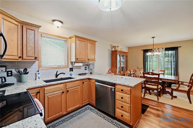 2310 Villa W, Condo with 2 bedrooms, 2 bathrooms and 2 parking in Findlay OH | Image 14