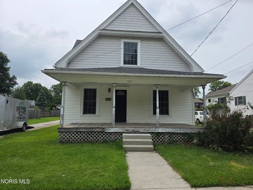 527 Wood St, Delta, OH, 43515-1007 | Card Image