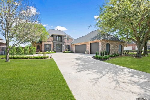 6250 Beau Douglas Ave, Gonzales, LA, 70737-8505 | Card Image