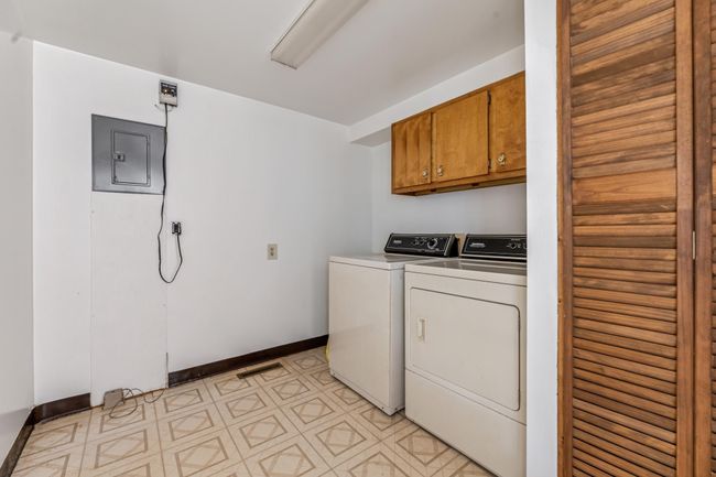 Main Level Laundry/Utility Room | Image 13