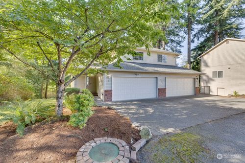 c-7206 Lower Ridge Road, Everett, WA, 98203 | Card Image