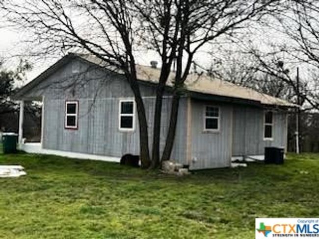 S - 301 Fm 1467 S, House other with 2 bedrooms, 1 bathrooms and null parking in Zephyr TX | Image 5