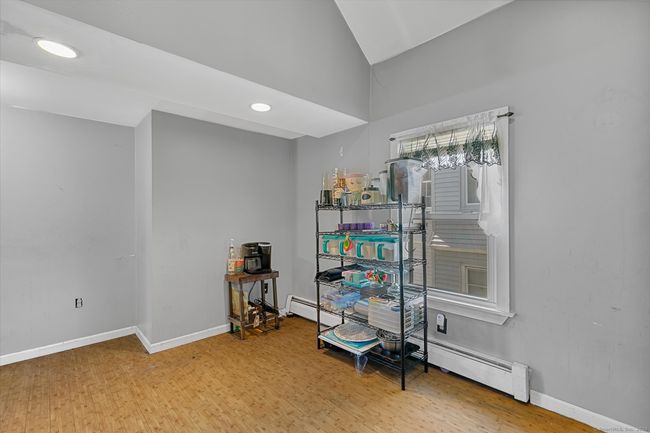 69 West St, Home with 5 bedrooms, 3 bathrooms and 2 parking in New London CT | Image 25