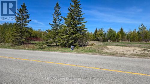 616 N Lake Range Drive N, Huron Kinloss, ON, N2Z0B3 | Card Image