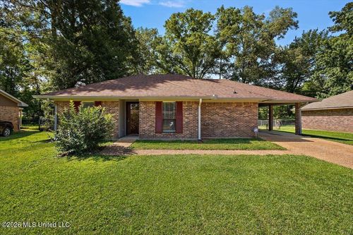 617 Randall Cir, Pearl, MS, 39208-5743 | Card Image