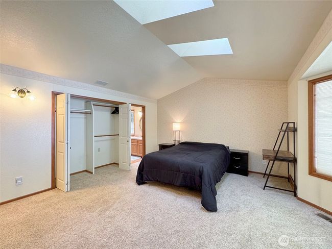 42 Charles Way, House other with 3 bedrooms, 2 bathrooms and 2 parking in Sequim WA | Image 24