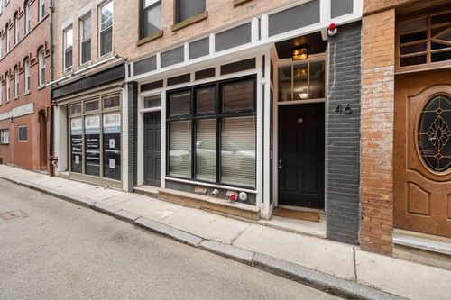 1-46 N Bennet St, Boston, MA, 02113-1968 | Card Image