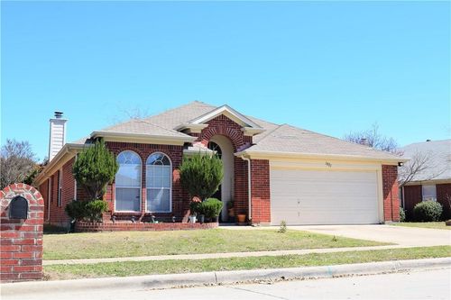 1021 Iron Horse Dr, Saginaw, TX, 76131-4937 | Card Image