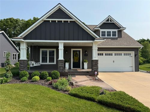 3426 Creek Ridge Dr, Eau Claire, WI, 54703-6323 | Card Image