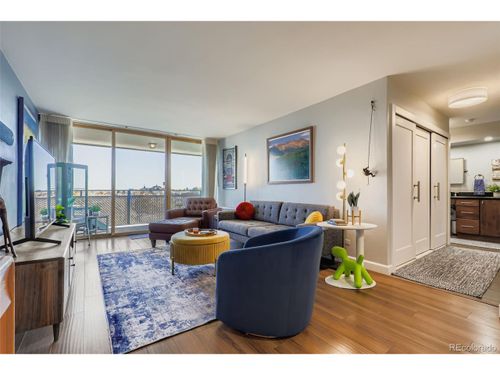 apt-8a-1200 Vine St, Denver, CO, 80206-2948 | Card Image