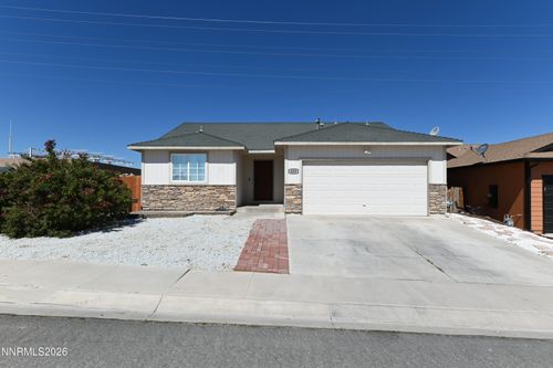 420 Fort Sutter Blvd, Fernley, NV, 89408-7113 | Card Image