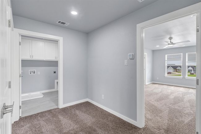 588 Highview Ct, House other with 3 bedrooms, 3 bathrooms and null parking in Godley TX | Image 22