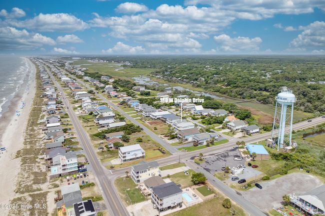 108 W Dolphin Dr, House other with 3 bedrooms, 2 bathrooms and null parking in Oak Island NC | Image 59