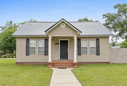 1016 10th Ave, GRACEVILLE, FL, 32440-1908 | Card Image