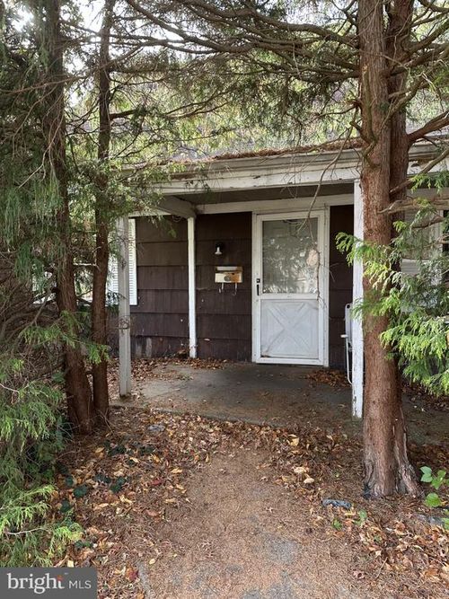 43 Gainscott Ln, Willingboro, NJ, 08046-3029 | Card Image