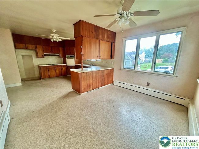 603 Shawnee St, Condo with 3 bedrooms, 2 bathrooms and null parking in Roseto PA | Image 12