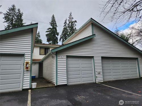 4c-2019 Sw 318th Pl, Federal Way, WA, 98023-5127 | Card Image