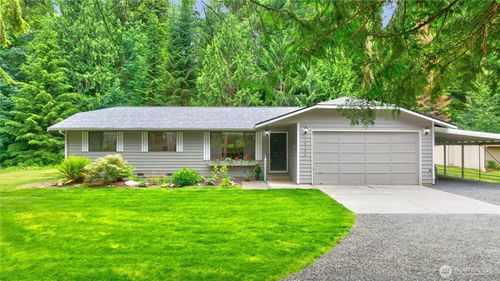 18102 228th Ave Ne, Woodinville, WA, 98077-6714 | Card Image