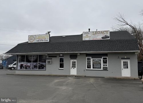 476 Cambridge St, Fredericksburg, VA, 22405-1460 | Card Image