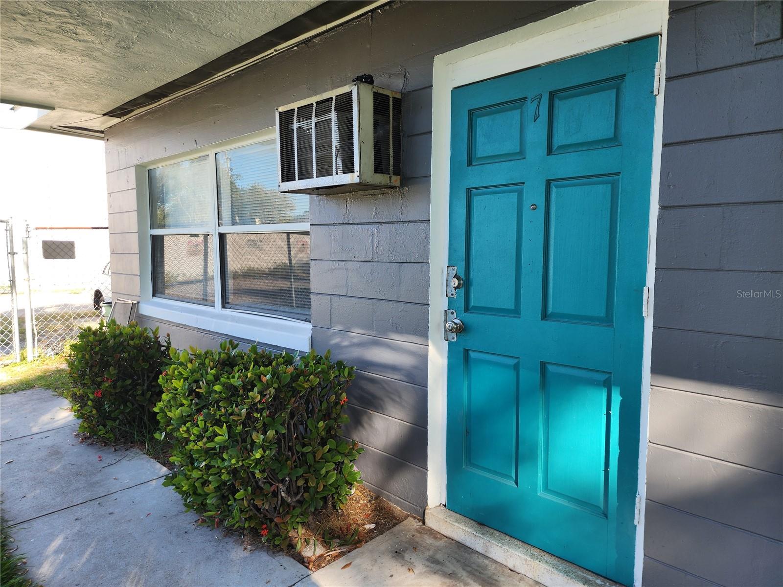 Residential Lease in ST PETERSBURG