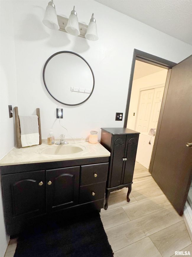 4537 Bullock None Avenue, House other with 2 bedrooms, 2 bathrooms and null parking in Coello IL | Image 17