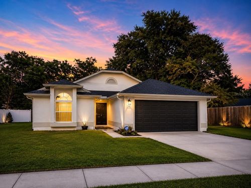 1614 Weaver Dr, Lutz, FL, 33559-3334 | Card Image