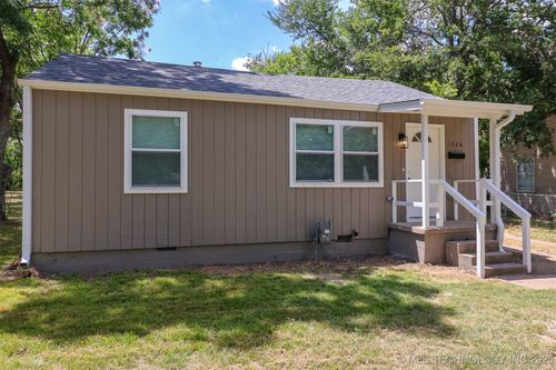 1226 N Oswego Ave, Tulsa, OK, 74115-6113 | Card Image