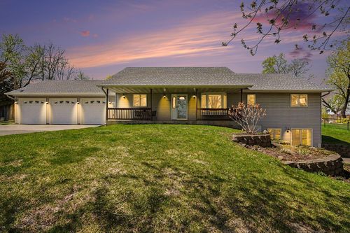 9910 Brookview Road, Woodbury, MN, 55125 | Card Image