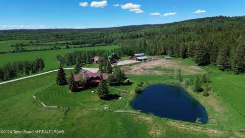 465 E Rigby Rd, Alta, WY, 83414-5004 | Card Image