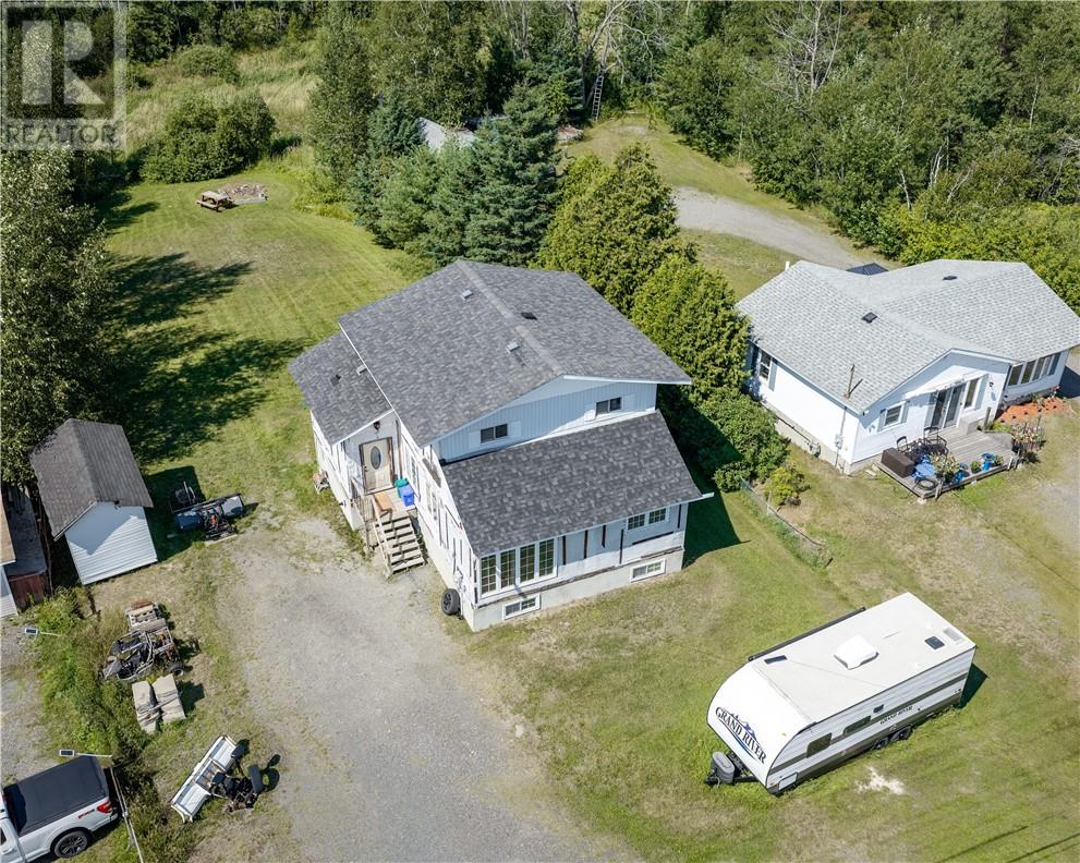 Residential in Wahnapitae 2