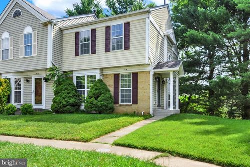 818 Brickston Rd, REISTERSTOWN, MD, 21136-6402 | Card Image