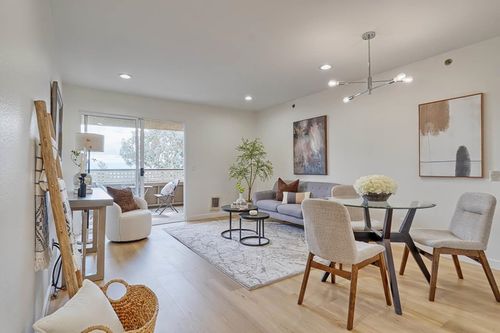 apt-365-685 Dartmore Ln, Hayward, CA, 94544-6782 | Card Image