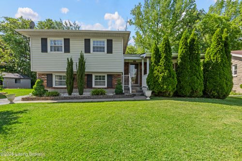 7202 Lawnside Dr, Louisville, KY, 40214-3714 | Card Image