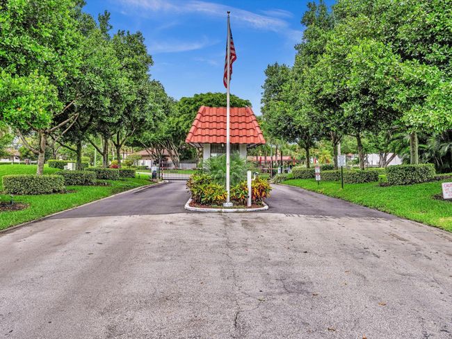 APT-7H - 9199 Pecky Cypress Ln, Condo with 3 bedrooms, 2 bathrooms and null parking in Boca Raton FL | Image 45